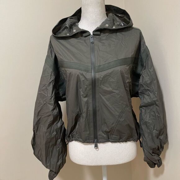 NWT Free people- Rain Check Packable
Waterproof Jacket size XS
Retail $1… - Picture 4 of 12